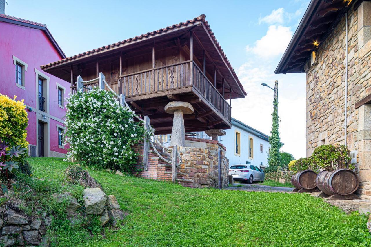 La Curuxa Villa Colunga Exteriör bild